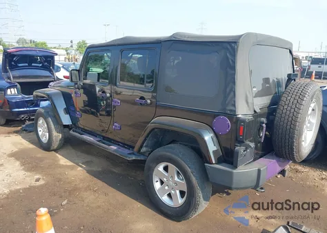 2014 Jeep Wrangler Unlimited Sahara из США, поврежденный, VIN 1C4BJWEG6EL217945